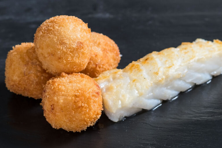 croquetas bacalao gourmet 1 1 768x512