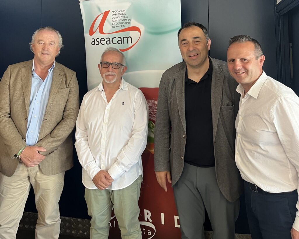 ASEACAM firma acuerdo de colaboración con la empresa BLINKER ESPAÑA